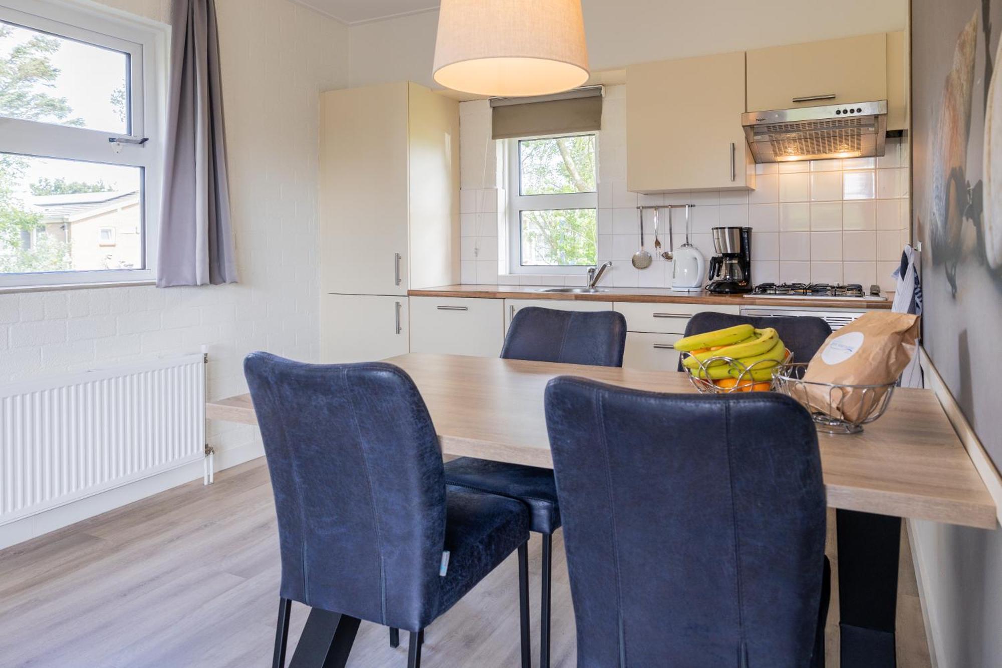 Vakantiepark Klein Vaarwater Buren  Zimmer foto