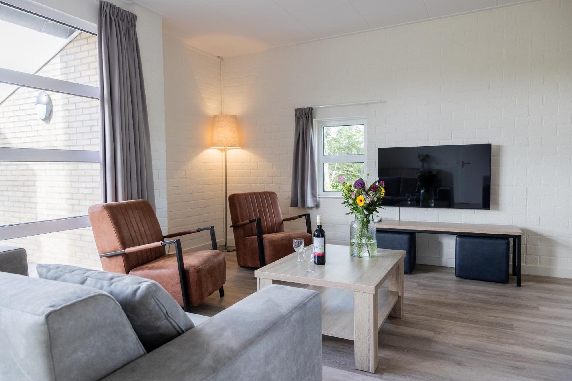 Vakantiepark Klein Vaarwater Buren  Zimmer foto